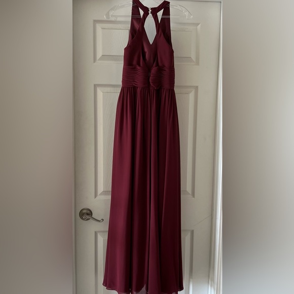 Azazie A-Line Pleated Chiffon Maxi Bridesmaid Dress Burgundy Size 2 - Picture 2 of 11